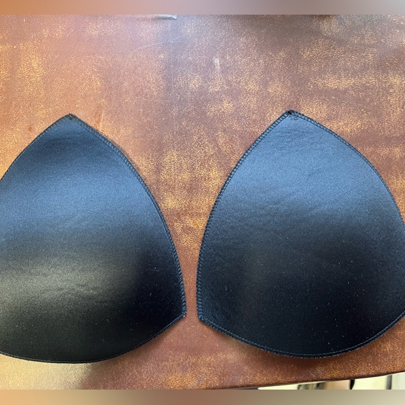 Kindred Bravely Black Nursing Bra with removable pads - Picture 11 of 11